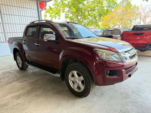 ISUZU D-MAX 2013 មួយទឹកស្លាកលេខ 4444
