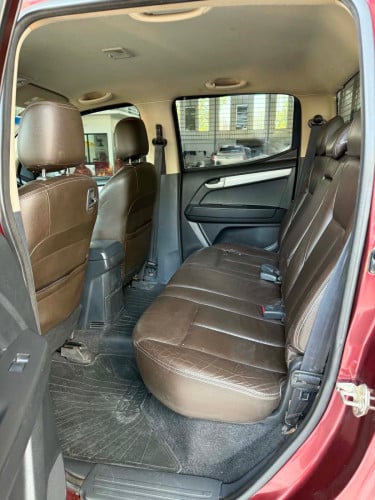 ISUZU D-MAX 2013 មួយទឹកស្លាកលេខ 4444