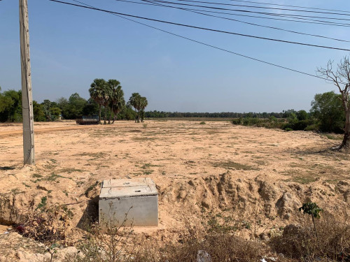 Land for Sale in Kompong Chhnang, National road #5