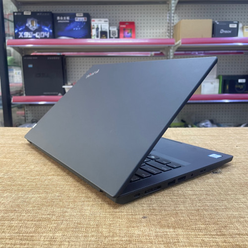 Lenovo ThinkPad T490