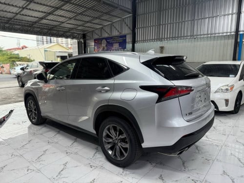 Lexus NX200T 2016 F-Spot