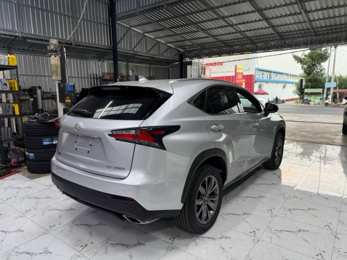 Lexus NX200T 2016 F-Spot