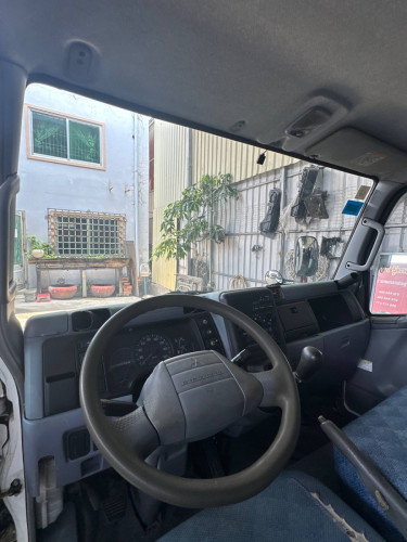 MITSUBISHI Canter 1.5 ton ក្រដាស់ពន្ធ