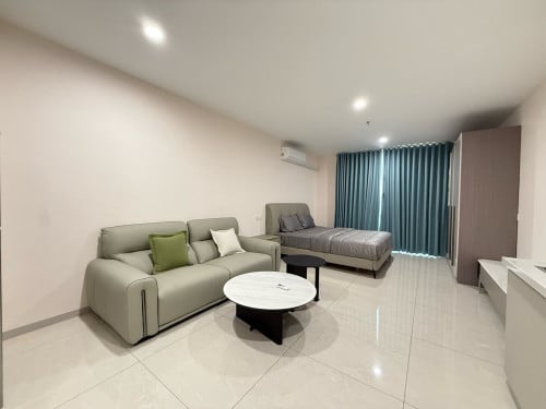 Modern big studio near Chip Mong mall 271