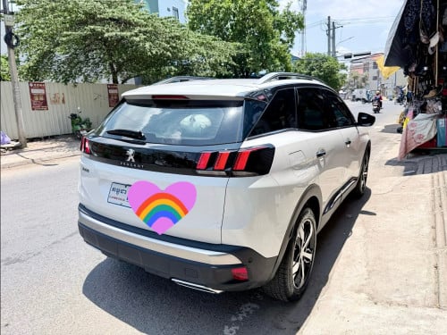 Peugeot 3008  ឆ្នាំ 2021 ម្ចាស់ដេីម