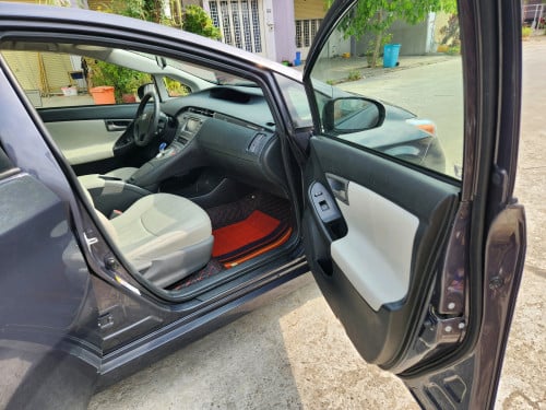Prius 014 Plug-In Opt3លក់015688909