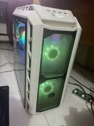 Sell desktop 98% very good condition
