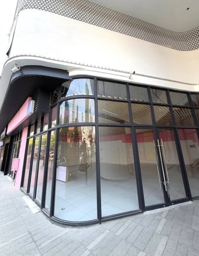 Shophouse for rent - Bkk1