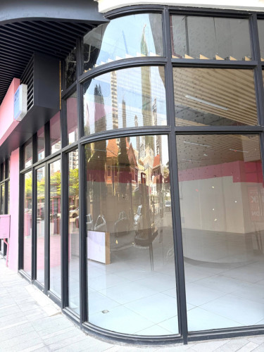 Shophouse for rent - Bkk1
