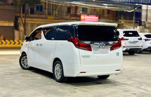 Toyota Alphard 2022 Executive Lounge V4 Hybrid Full (ខ្លាញ់គោ ធ្វេងហ្សីន)