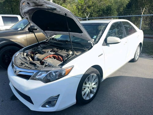 Toyota Camry Hybrid XLE 2013 Full Option
