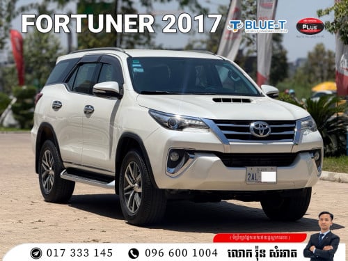 TOYOTA FORTUNER 2017