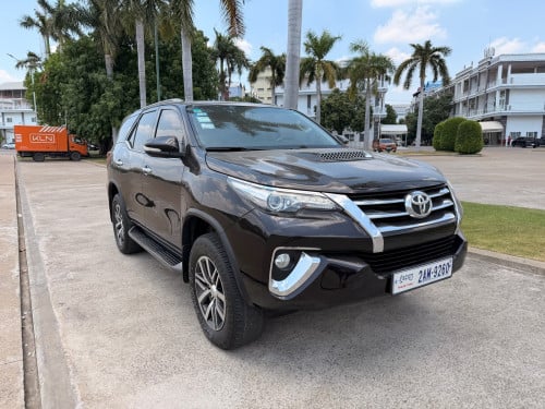 Toyota Fortuner 2017 Full option