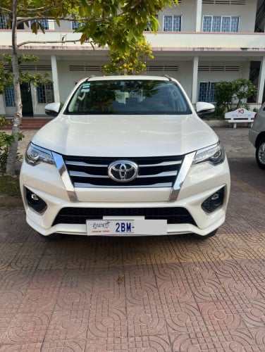 Toyota Fortuner TRD 2020
