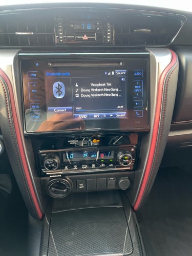Toyota Fortuner TRD 2020