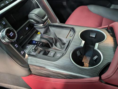 Toyota Land Cruiser GR Sport 2025