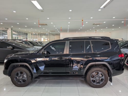 Toyota Land Cruiser GR sport 2025 ប្រើបាន9000km គីឡូតិចខ្លាំង