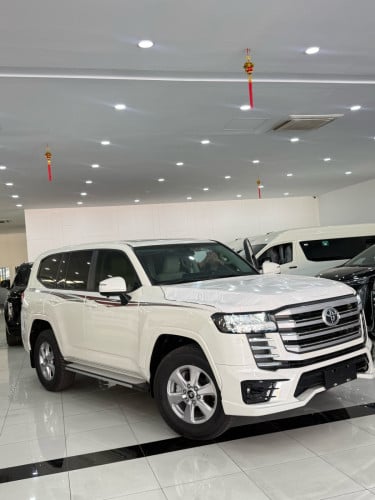 Toyota Land Cruiser GXR 2024
