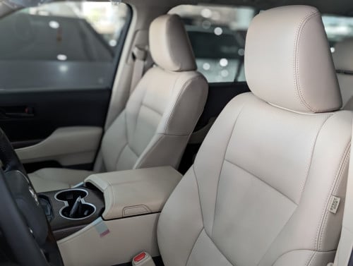 Toyota Land Cruiser GXR 2024
