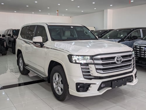 Toyota Land Cruiser GXR 2024