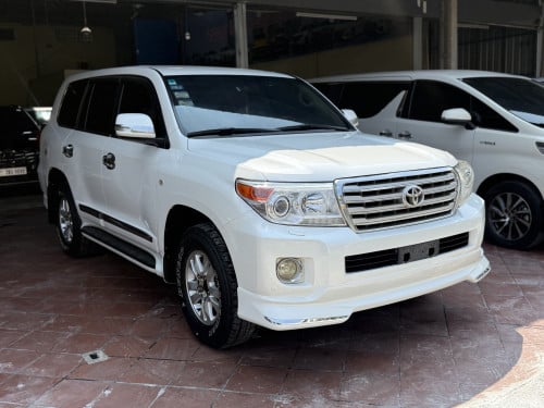 Toyota LandCriuser 08 ម្ចាស់ដើម
