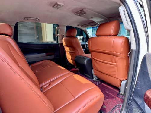 Toyota tundra 2007 UP to 2021 ប៉ុង 2 កាប់ពីតាស់