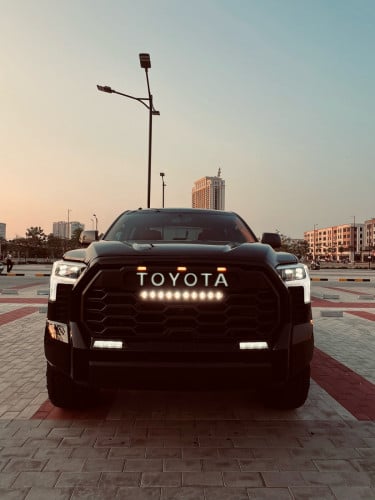 Tundra 2012 up 2025