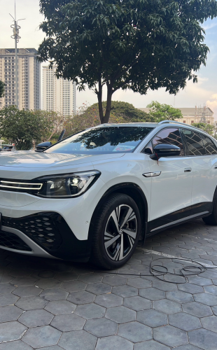 Volkswagen ID6 2024 7 កៅអី Full Option