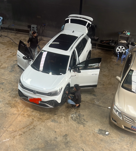 Volkswagen ID6 2024 7 កៅអី Full Option