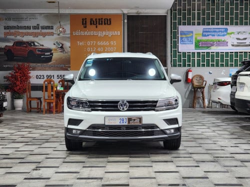 Volkswagen Tiguan 2020 ឡានក្រុមហ៊ុន