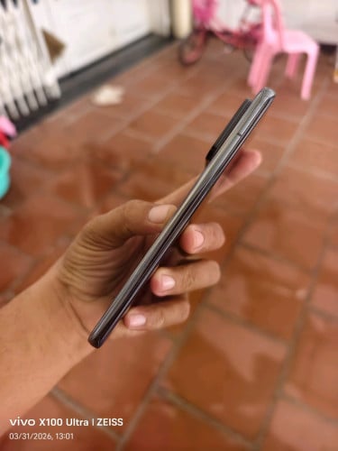 Xiaomi 11 Ultra 12g/256g Global(វៃដូរបាន)👉$265