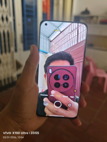 Xiaomi 11 Ultra 12g/256g Global(វៃដូរបាន)👉$265