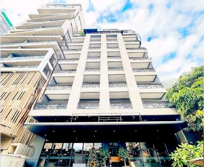 Building Hotel Urgent sale