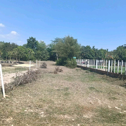 ដីលក់បន្ទាន់តម្លៃក្រោមទីផ្សារ