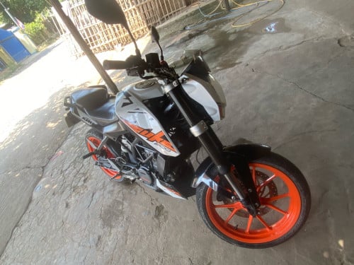 លក់