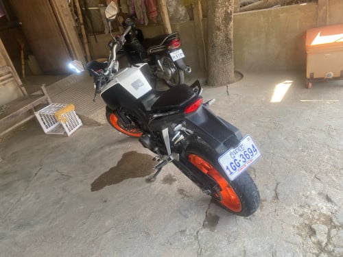 លក់