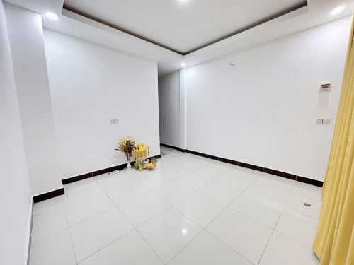ផ្ទះល្វែងលក់តម្លៃក្រោមទីផ្សារ បញ្ចុះតម្លៃបន្ថែមទៀត