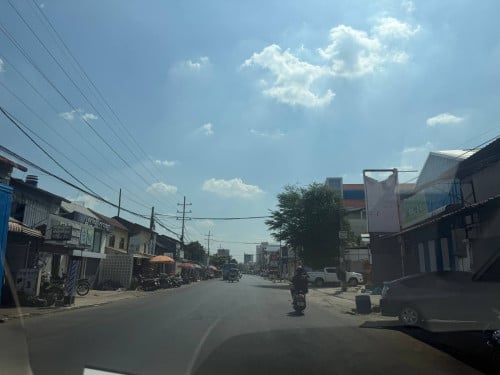 ដីសម្រាប់ជួលទីតាំងនៅលើផ្លូវធំ 598ក្បែរកាំកូសុីធី /Land for Rent Located  Road 598 Near Camko City