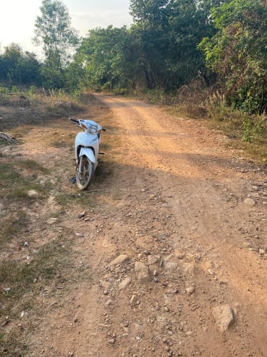 ដីចំការលក់នៅកំពតធូរថ្លៃ ខាងកើតភ្នំឈ្ងោក​​ Affordable Farmland for Sale in Kampot​