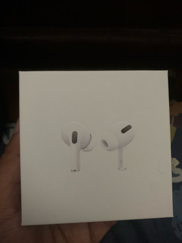 កាស airpod ថ្មីប្រអប់ 25000៛