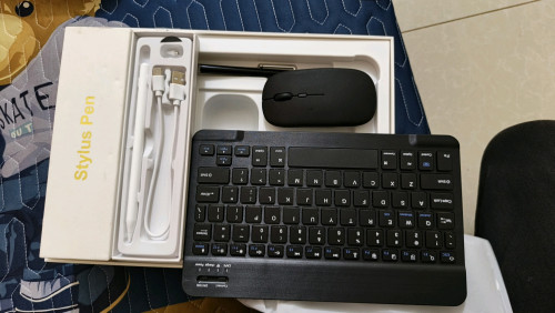 លក់ប្រញ៉ាប់លុយ Tablet Blackview mega 2