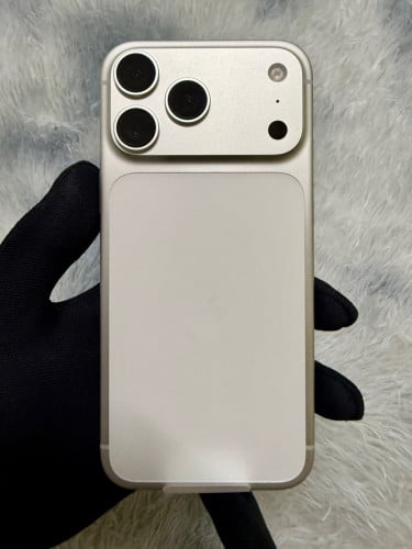 📱iPhone 17 Pro Max ថ្មី Color White 🤍 256G ឡុកអុីសុីម ប្រើបានសុីម2 សេវាដើរស្មូតល្អគ្រប់