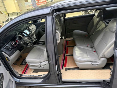🤩ស្តុកថ្មី Kia Carnival 2016 Luxury