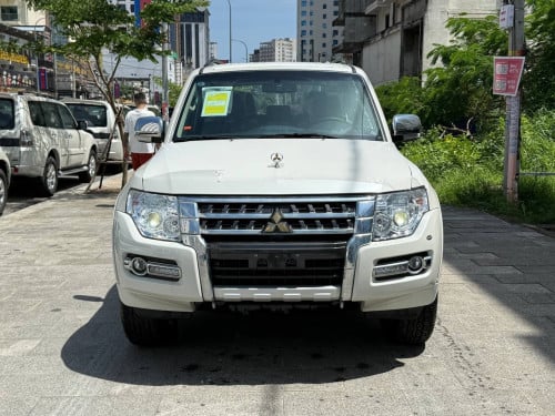 2025年上牌三菱帕杰罗，3.0V6