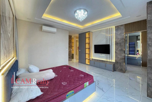 7 Bedrooms Queen Villa For Rent In Borey Peng Huoth Beoung Snor
