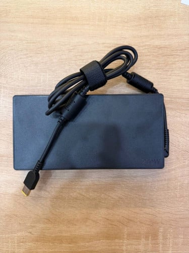 Adapter Lenovo 20V 11.5A 230W USB Plug