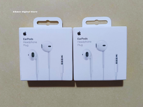Apple EarPods Headphones with 3.5mm Plug | with USB-C Plus | with Lightning Connector