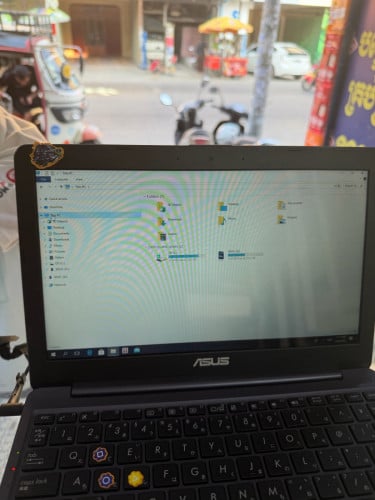 Asus (4g -128g សានុំស្អាត