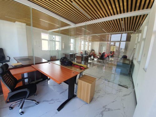 Beautiful Building for Rent on Main Road – Stueng Mean Chey