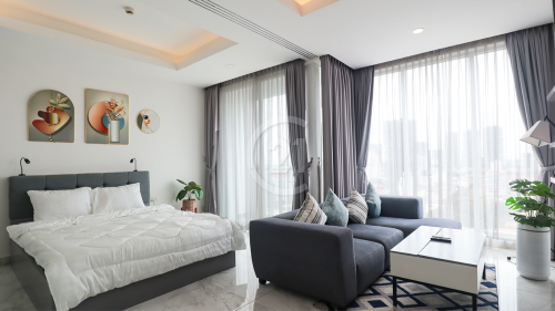 BKK1- Studio room for rent